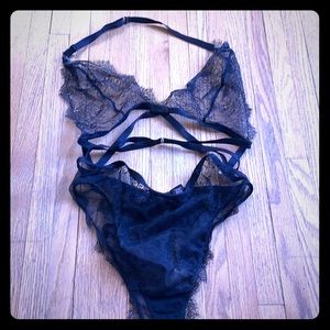 5 for $20! Victoria’s Secret lingerie size medium